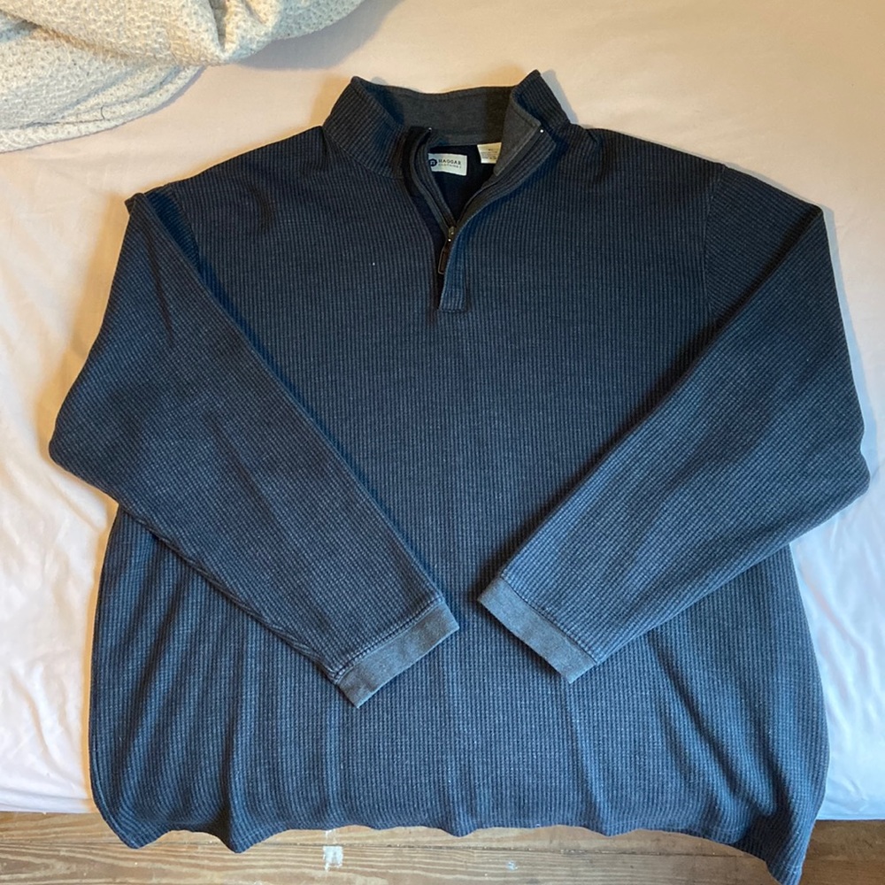 Oversized quart zip
